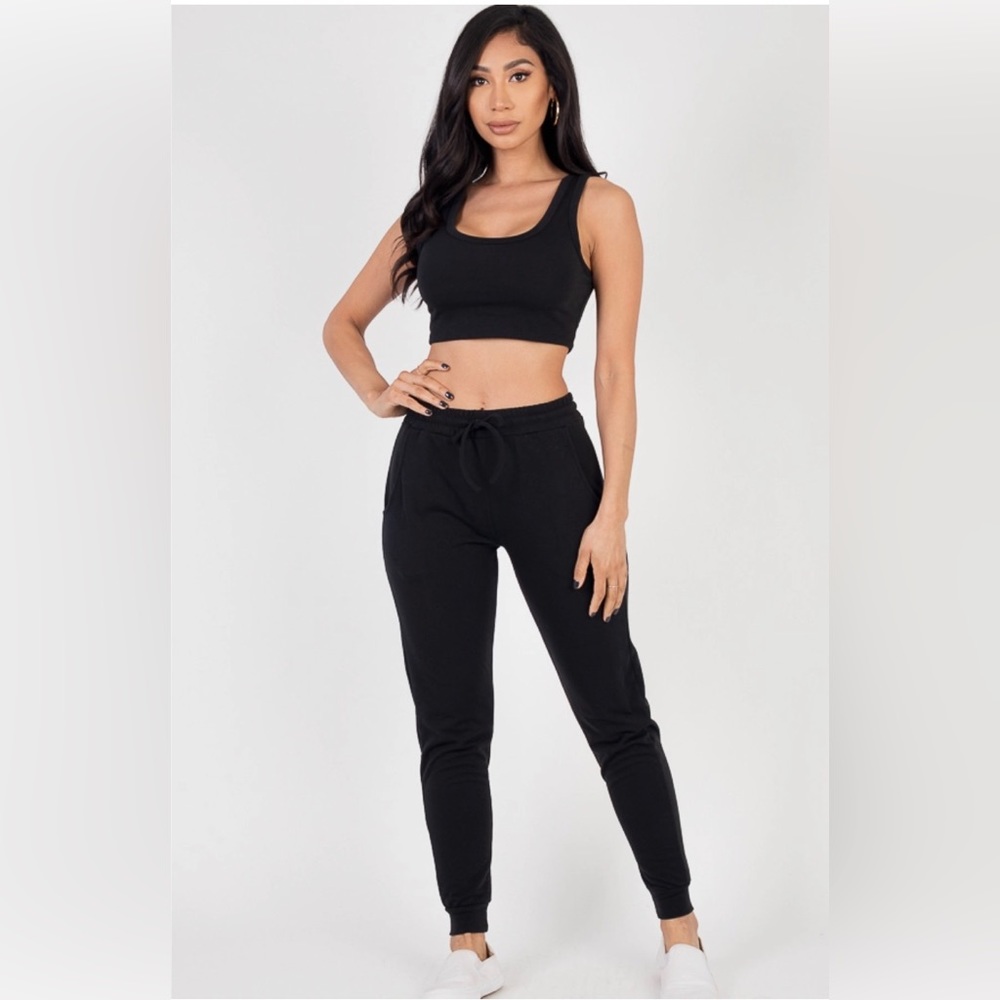 Cropped Tank Top & Joggers Set